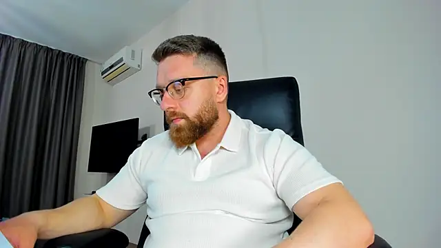 Онлайн чат XXX Findom_guy