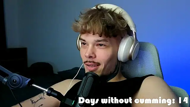 DENIS_HERE webcam show