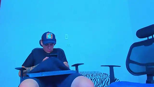 Thomas-Wil's Webcam Show