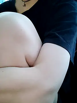 Aashikalaa 即時 XXX 聊天