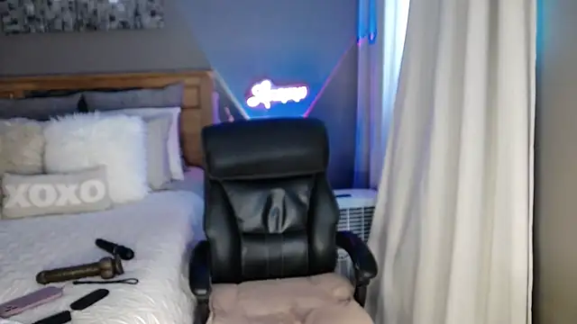 Lenaxox's Live XXX Chat