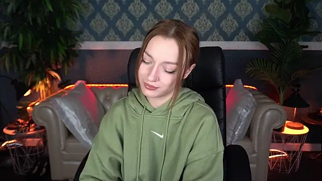 แชท XXX สดของ FoxyMayy