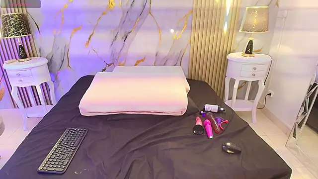 Chatroom XXX en direct de AprillRoss