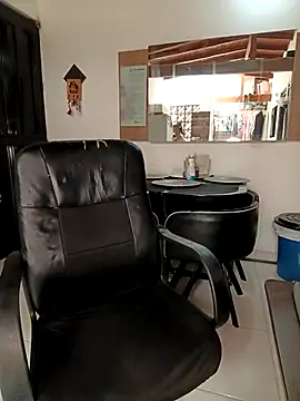 Chatroom XXX en direct de miamorgan20