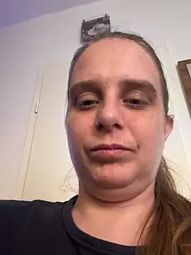 Chantalee Chat XXX in diretta