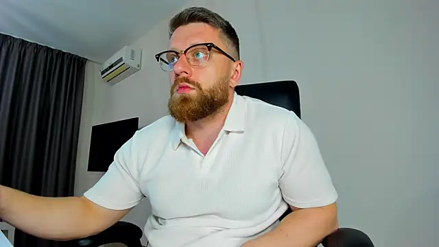 Chat +18 de Findom_guy ao vivo