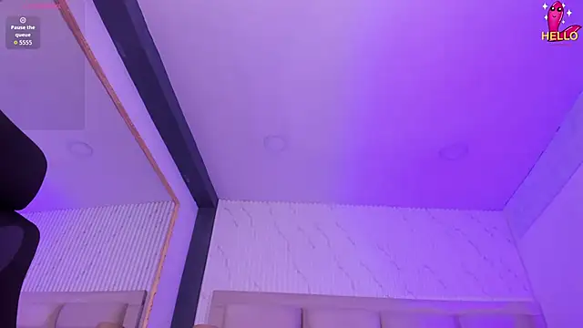 CarolineFyre's Live XXX Chat