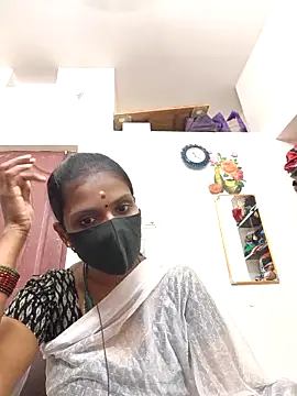 Show de Tamil_Yalini12 na webcam