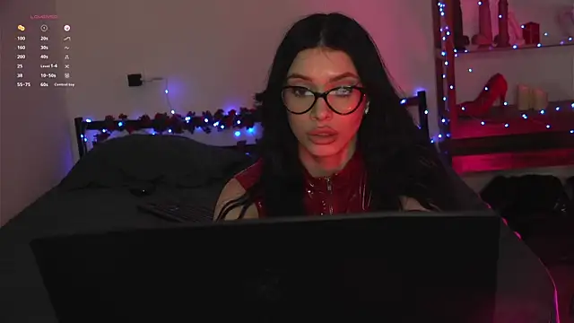 Olivia_Faye: απευθείας συνομιλία ΧΧΧ