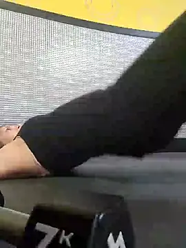 NikkiBlisssのライブXXXチャット