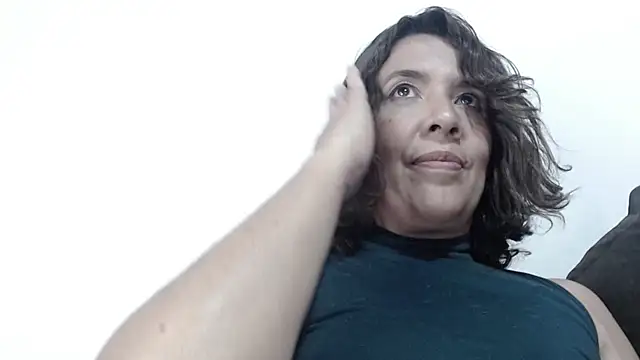 Victoria_meester Pertunjukan Webcam