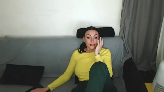 CloveLove 即時 XXX 聊天