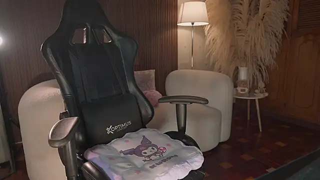 KateOwens 即時 XXX 聊天