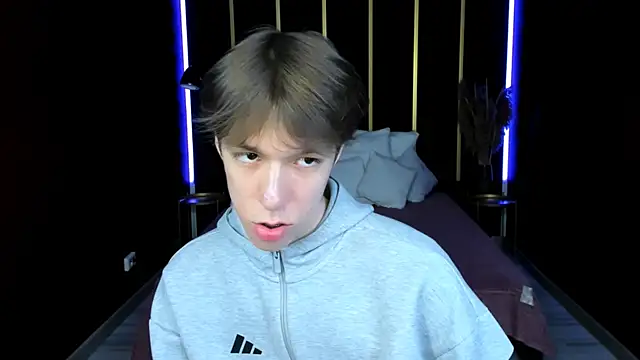 MarkBranston webkamerás műsora