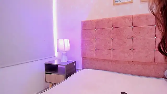 lilith_sabrina_20 Obrolan Langsung XXX