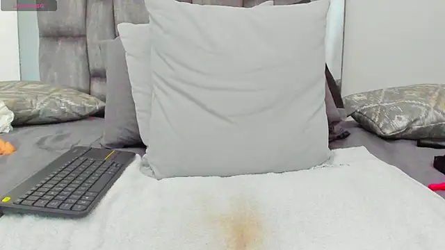 alyssia_ocean 即時 XXX 聊天