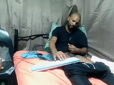 Camodick: διαδικτυακό σόου στην κάμερα