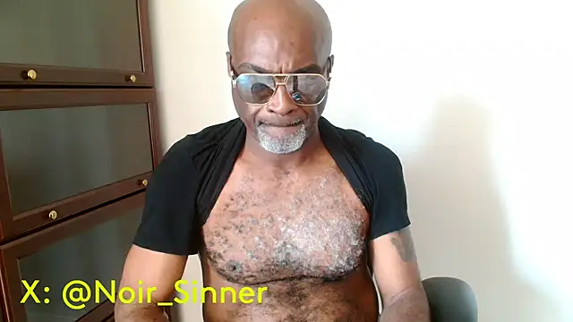 sinnernoir's Live XXX Chat