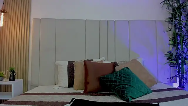 Victoria_Rosee Chat XXX in diretta