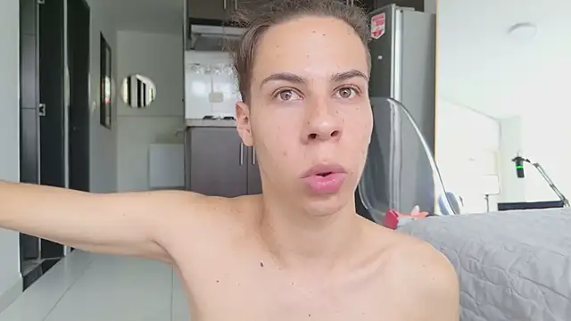 grey___27: онлайн-секс-чат