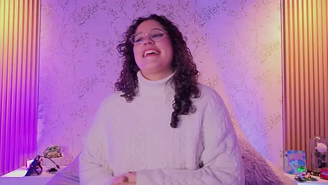 Chat +18 de Charlotte__Miller ao vivo