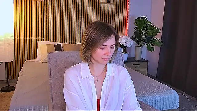 EmeraldGlow élő XXX-chatje