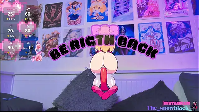 snowblack_'s Live Chat Room