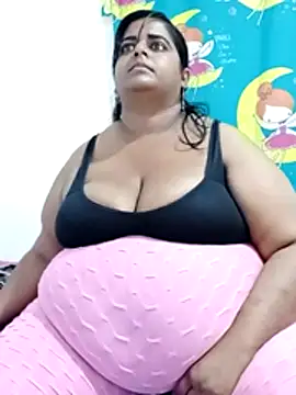 SusanaEshwar's Live XXX Chat