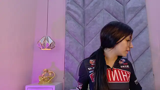 Show de SERENA_JONESS na webcam