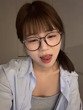 Nana-3's Live XXX Chat