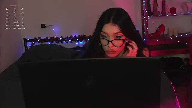 Olivia_Faye Live XXX-Chat