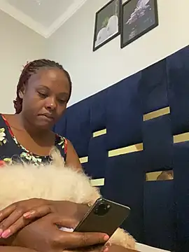 Dellah27 Chat XXX in diretta