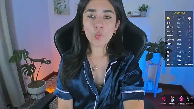 annadu011's Live XXX Chat