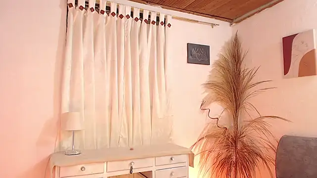 _Kim__M's Live XXX Chat