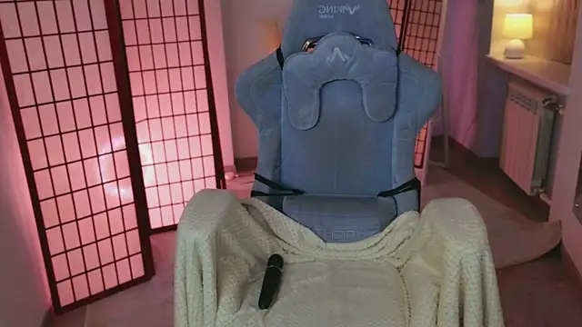 Chat XXX en directo de AvaFlower