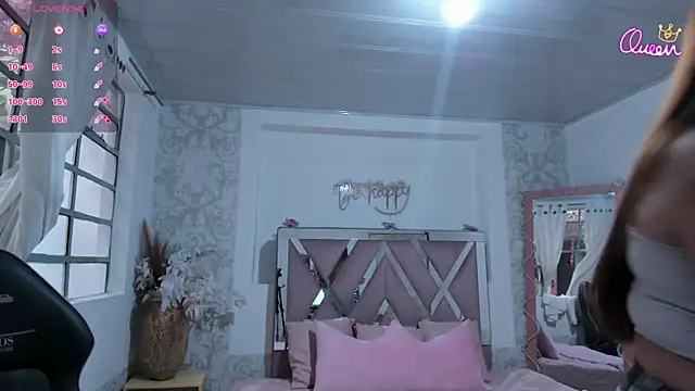 SABRIINA_TAY's Live XXX Chat