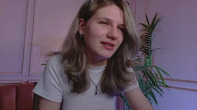 lychee_chan – Live XXX-chat