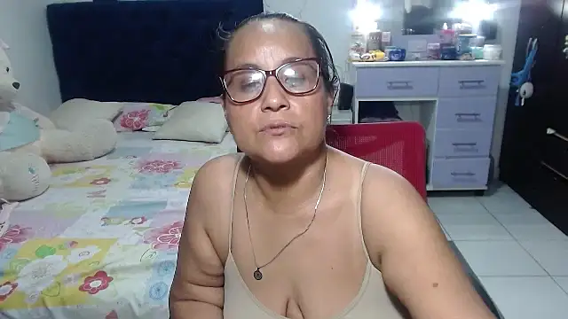 pervert_mommy_ – Live XXX-chat