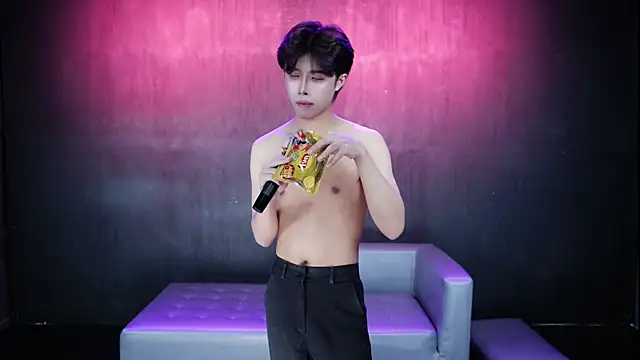 Queen-Vibe 라이브 XXX 채팅