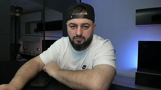 Chat +18 de DravenPeak ao vivo