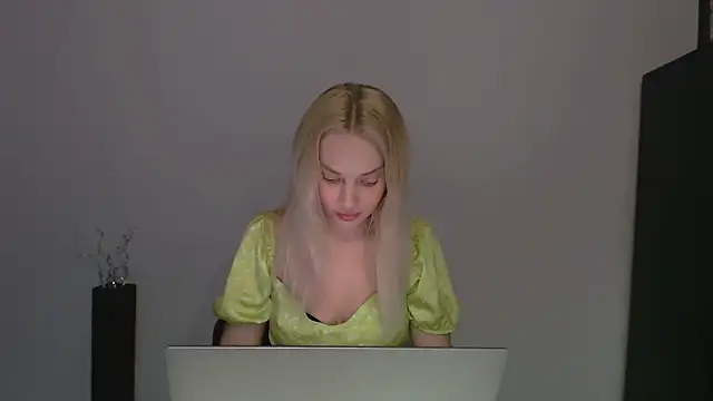 Sembang XXX Secara Langsung Lia_noo_regrets