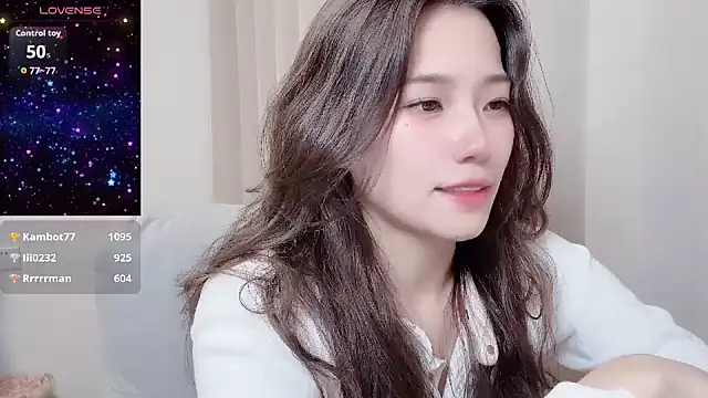 yuyu_77 Pertunjukan Webcam