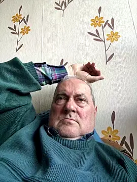 Pokazy przed kamerką – csikar