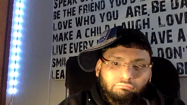 Pokazy przed kamerką – average_jack