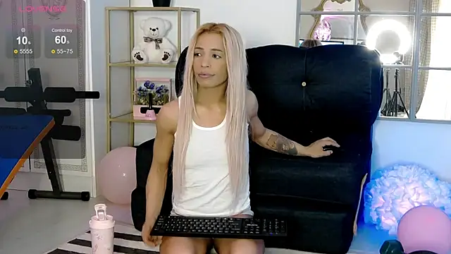 SarahRaynex Live XXX-chat