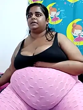 SusanaEshwar's Live XXX Chat