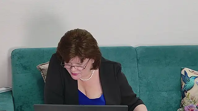 Sandra_Sunrise – Naživo XXX chat