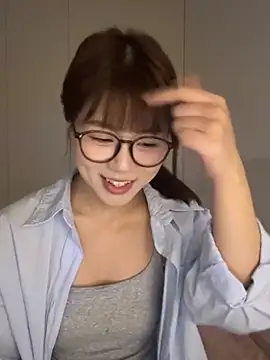 Nana-3のウェブカメラショー