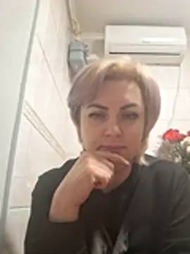 دردشة SylvieGold453 الجنسية المباشرة