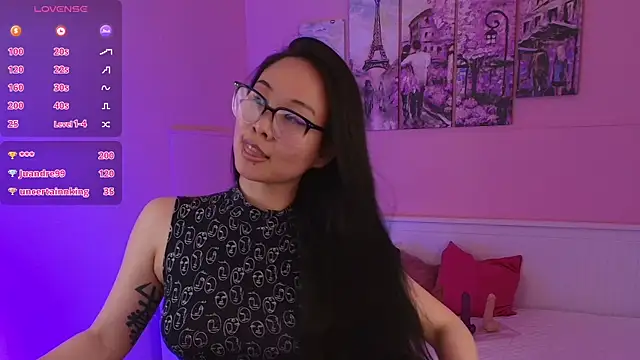 Inari_Okami_'s Live XXX Chat